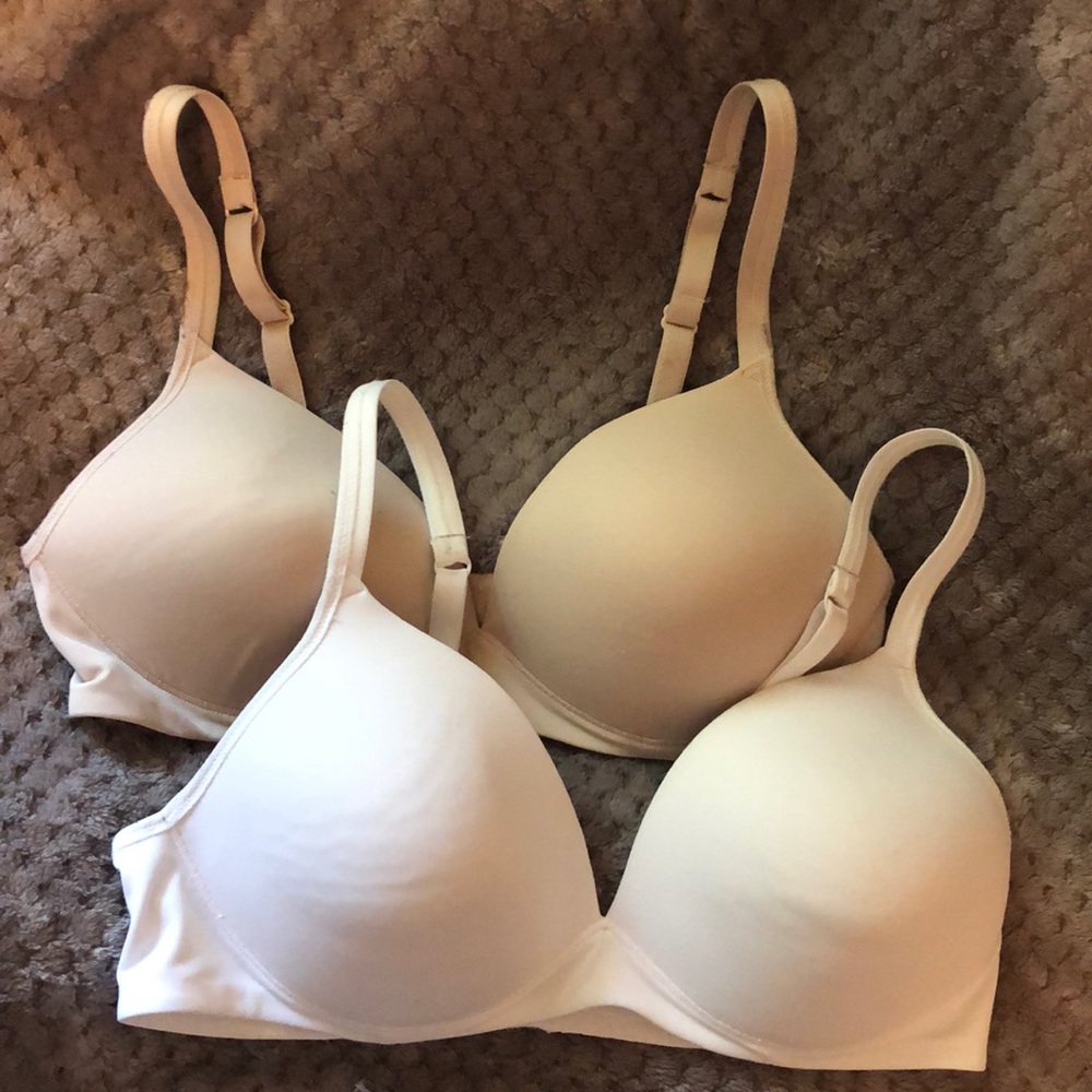 Bundle of Warner’s Bra 36B